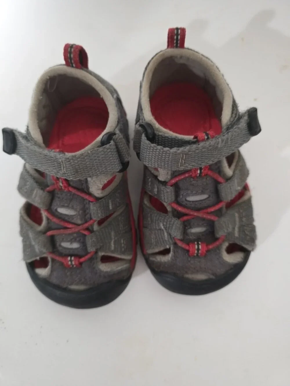 Keen Seacamp II CNX Toddler Boys Sandals Size 5 Shoes Grey Red Hiking Camping